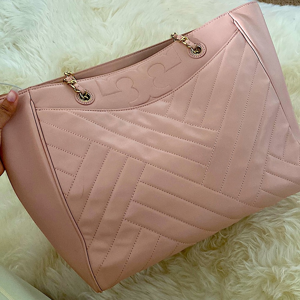 Tory Burch guilted Alexa tote in dark pink quartz